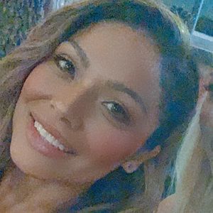 Meet your Posher, Claudia